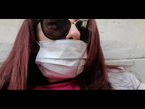 ❤️ ニコレッタは隣人に復讐し、彼のガレージでおしっこをする(特別Covid19イタリア検疫所) ️❌ ファッキングビデオ ❌️❤